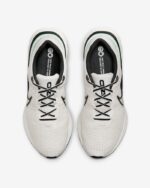 Nike React Infinity Run Flyknit 3 - Image 4