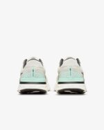 Nike React Infinity Run Flyknit 3 - Image 6